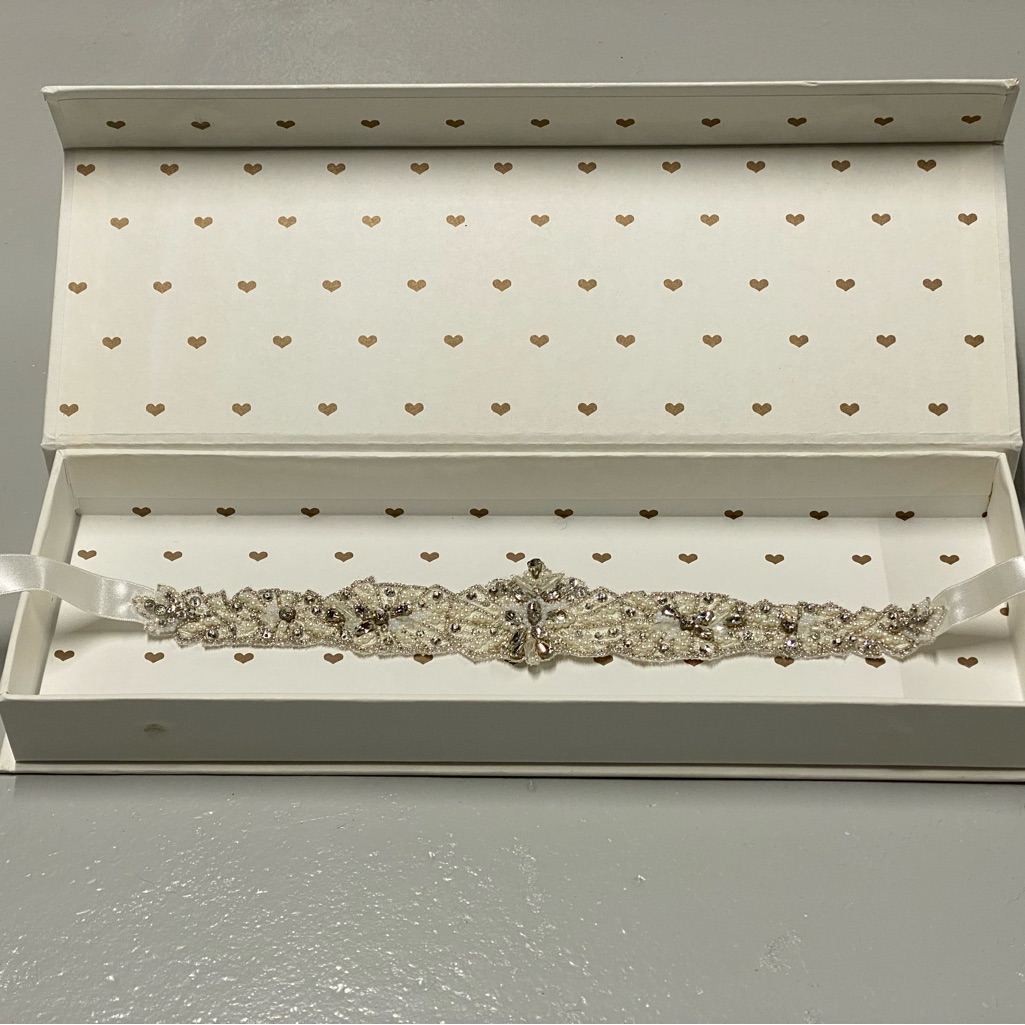 Untamed Petals Bridal Belt